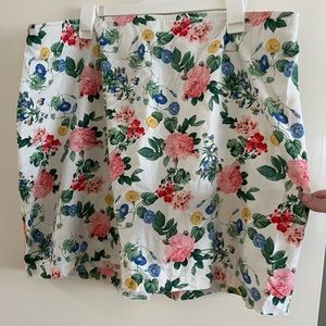 Old navy floral skirt